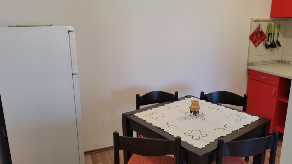 Apartments Dano Sukošan Стая снимка