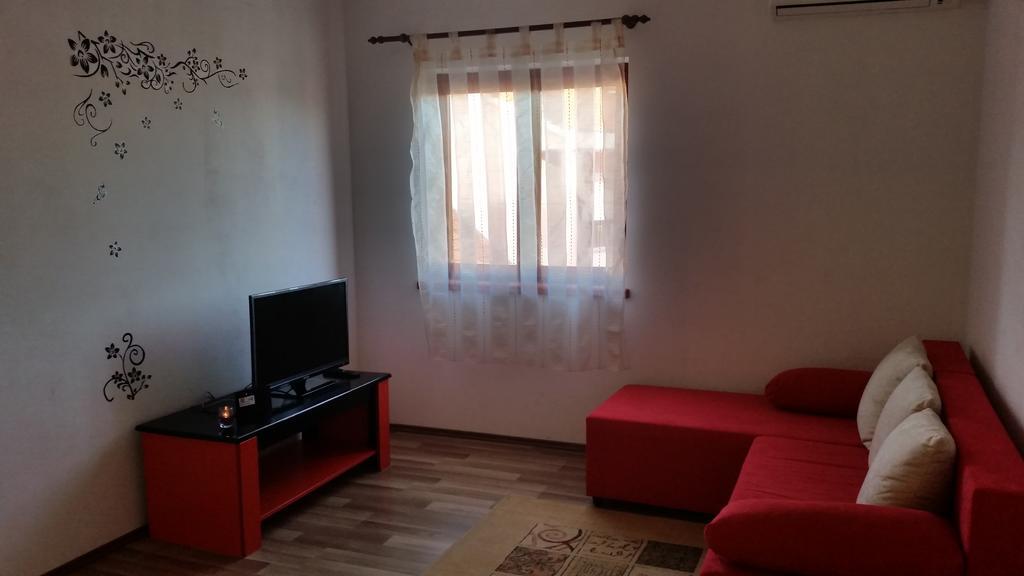 Apartments Dano Sukošan Стая снимка